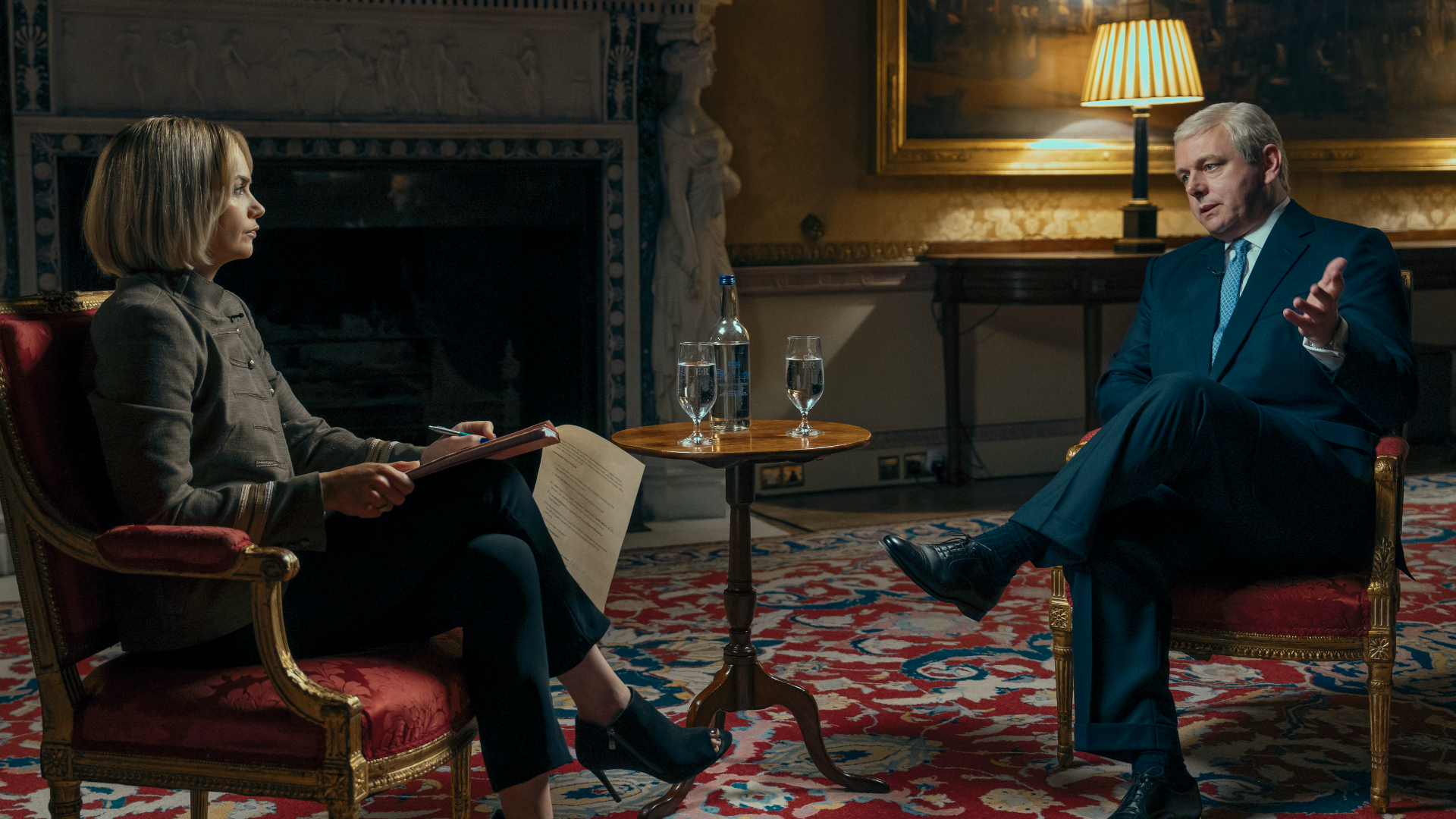 Llega a Max la serie de 3 episodios que pone en aprietos a la realeza británica 2 Moncloa Michael Sheen y Ruth Wilson, la dupla actoral que logró impresionar a los usuarios de la plataforma