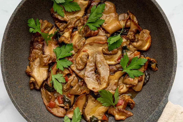 Boletus al ajillo, la receta económica y deliciosa para despedir la temporada de setas