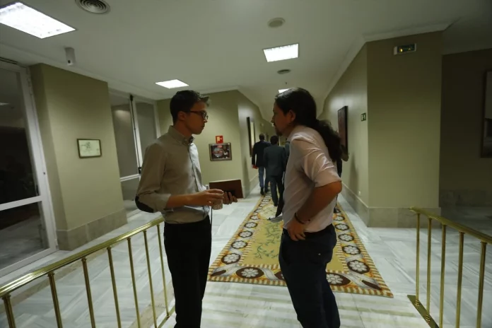 Iñigo Errejón y Pablo Iglesias en el Congreso de los Diputados.