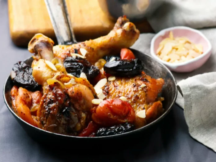 Pollo a la catalana, el guiso que hará que tus reuniones familiares sean todo un éxito