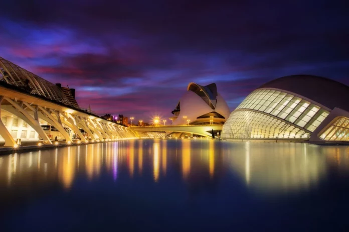 Ni las grandes capitales ya, Forbes elige la mejor ciudad para vivir en España en 2025