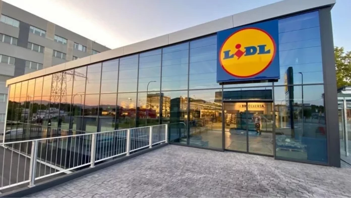 Hoy Lidl te ayuda a renovar tu armario de verano con estilo por menos de 13 euros. Fuente Lidl
