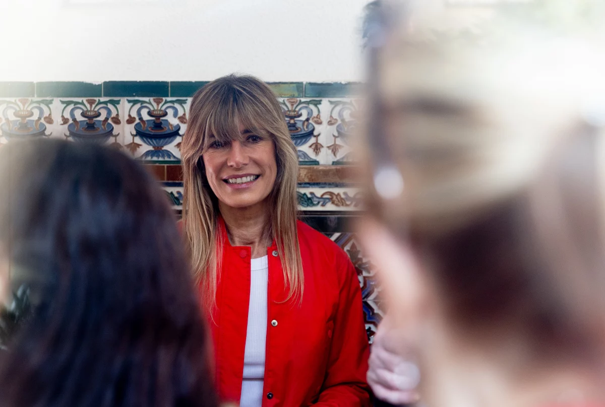 Begoña Gómez, la mujer del presidente del Gobierno, imputada por cuatro delitos
