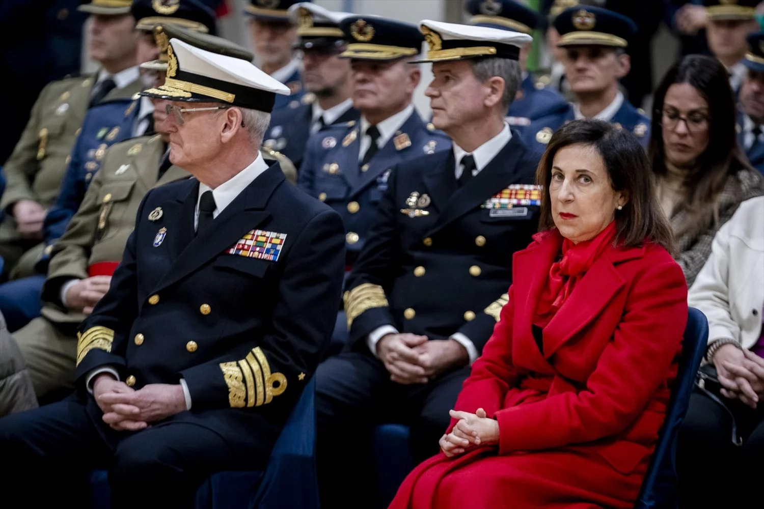 La ministra de Defensa, Margarita Robles, y el Jefe de estado Mayor de la Defensa, Javier Fernández Sánchez (Fuente Agencias)
