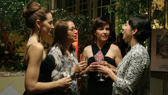 RTVE Play sube la apuesta con un drama que grita “Sexo en Nueva York” a la española