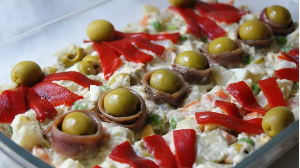 El truco de las abuelas gallegas para una ensaladilla rusa deliciosa, especial para Nochevieja 3 Moncloa ensaladilla rusa 2 Moncloa