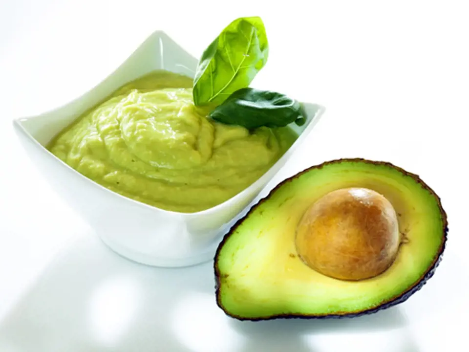 PREPARACIÓN DEL PATÉ DE AGUACATE Y ACEITE DE OLIVA