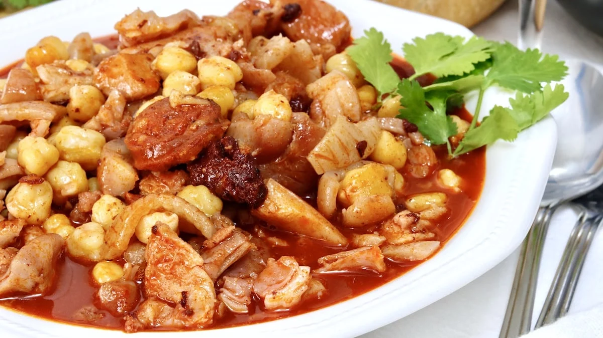 Los callos más famosos del mundo se cocinan en este pueblo de Asturias 3 Moncloa LA FIESTA DE LOS CALLOS: UN EVENTO QUE CELEBRA LA GASTRONOMÍA LOCAL