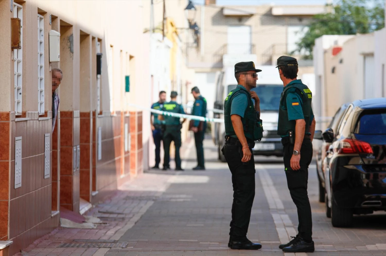 Foto de archivo de dos agentes de la Guardia Civil. EUROPA PRESS