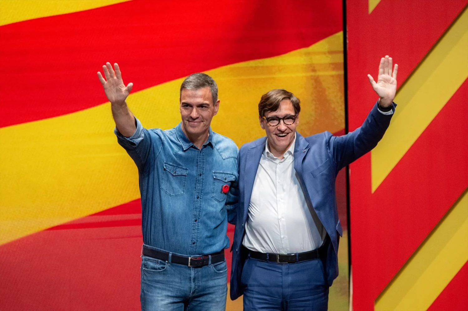 Pedro Sánchez y Salvador Illa, querellados por la pandemia del Covid.