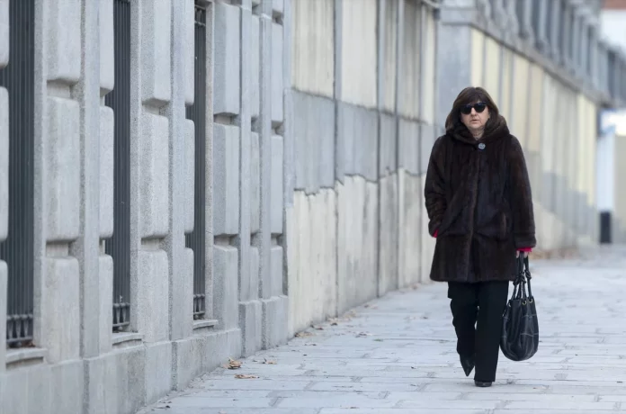 Almudena Lastra llegando al Supremo.