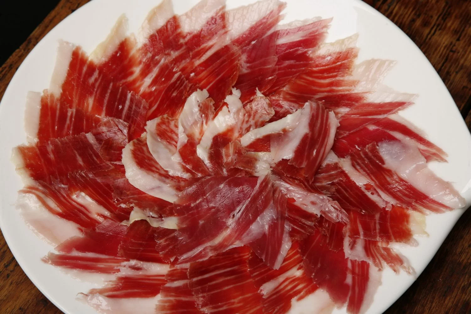 Estos son los dos únicos embutidos en España que puedes comer sin remordimiento 4 Moncloa LA CULTURA DEL EMBUTIDO EN ESPAÑA: UN PATRIMONIO GASTRONÓMICO