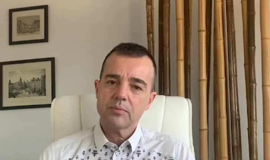 Las 25 personas más influyentes del mundo del lujo en España 10 Moncloa Frans Reina. Presidente y CEO de Shiseido Group Spain