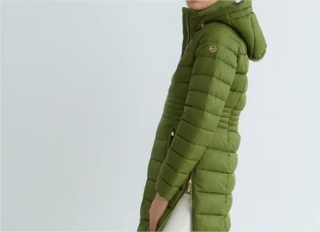 Hasta un 50% en abrigos de mujer de El Corte Inglés para que esquives el frío al mejor precio 4 Moncloa mkplum Moncloa