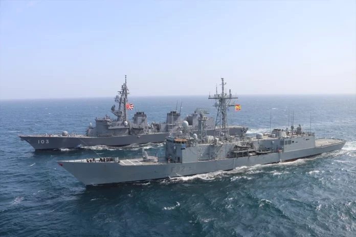 La fragata 'Victoria' de la operación 'Atalanta'. (Fuente: Agencias).