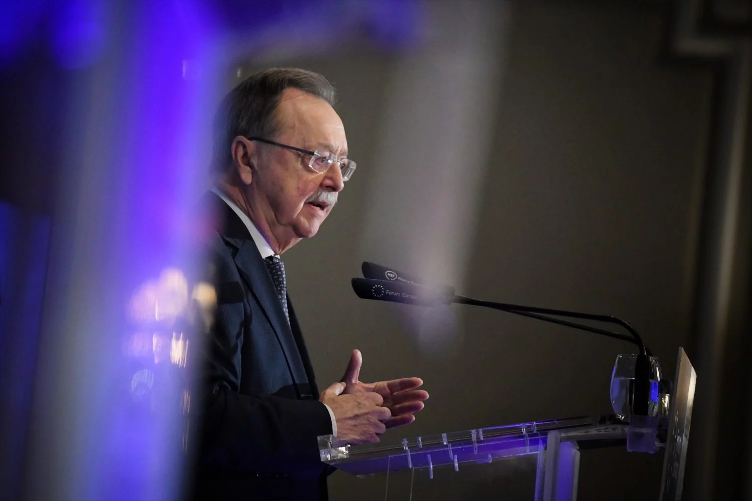 El presidente de Ceuta, Juan Jesús Vivas, interviene durante un desayuno informativo de Nueva Economía Fórum, a 4 de marzo de 2025, en Madrid (Fuente: Agencias)