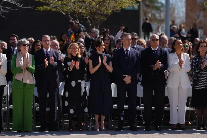 Isabel Díaz Ayuso, en la jura de bandera en Alcobendas (Fuente: Comunidad de Madrid)