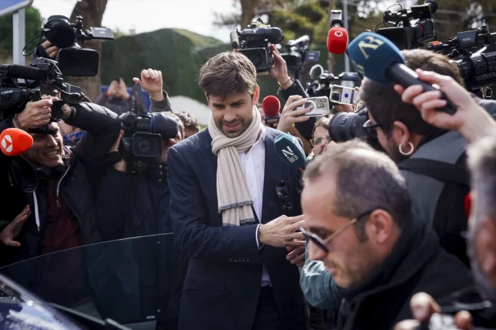 Piqué llegando a los juzgados de Majadahonda. EUROPA PRESS