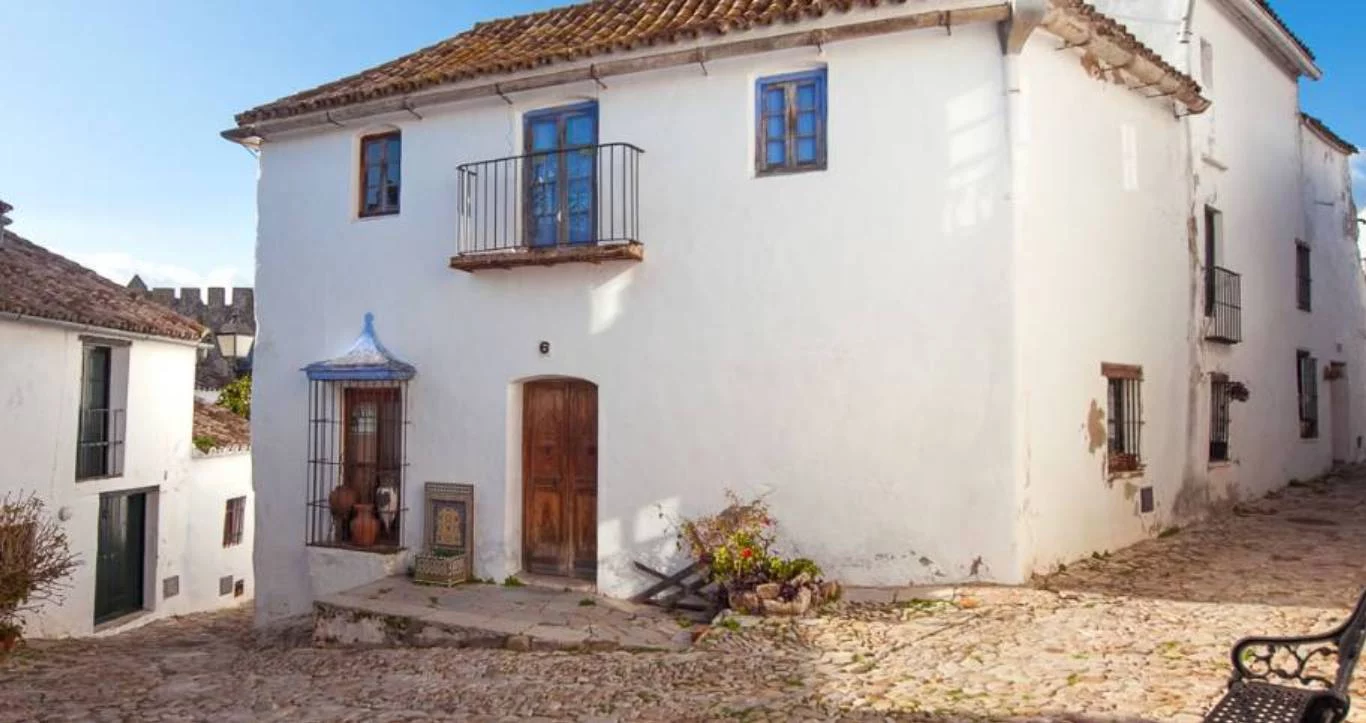 En este rincón de España puedes tener tu propio castillo sin ser millonario