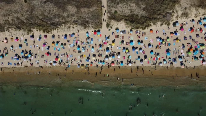 La joya secreta de Galicia con una playa que parece sacada del Caribe