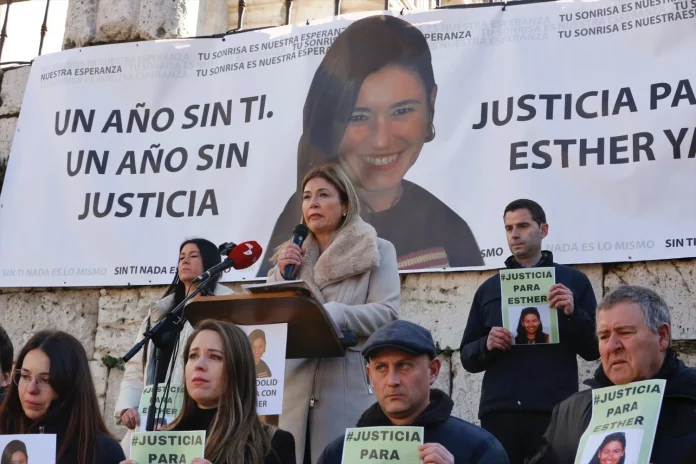 Concentración en favor de la investigación sobre el asesinato de Esther López en Traspinedo. EUROPA PRESS