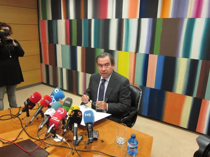 El clan de Caja Navarra se hace fuerte en Madrid: Goñi, Martí Fluxa, Asiáin y Barcina 3 Moncloa Asiain Moncloa