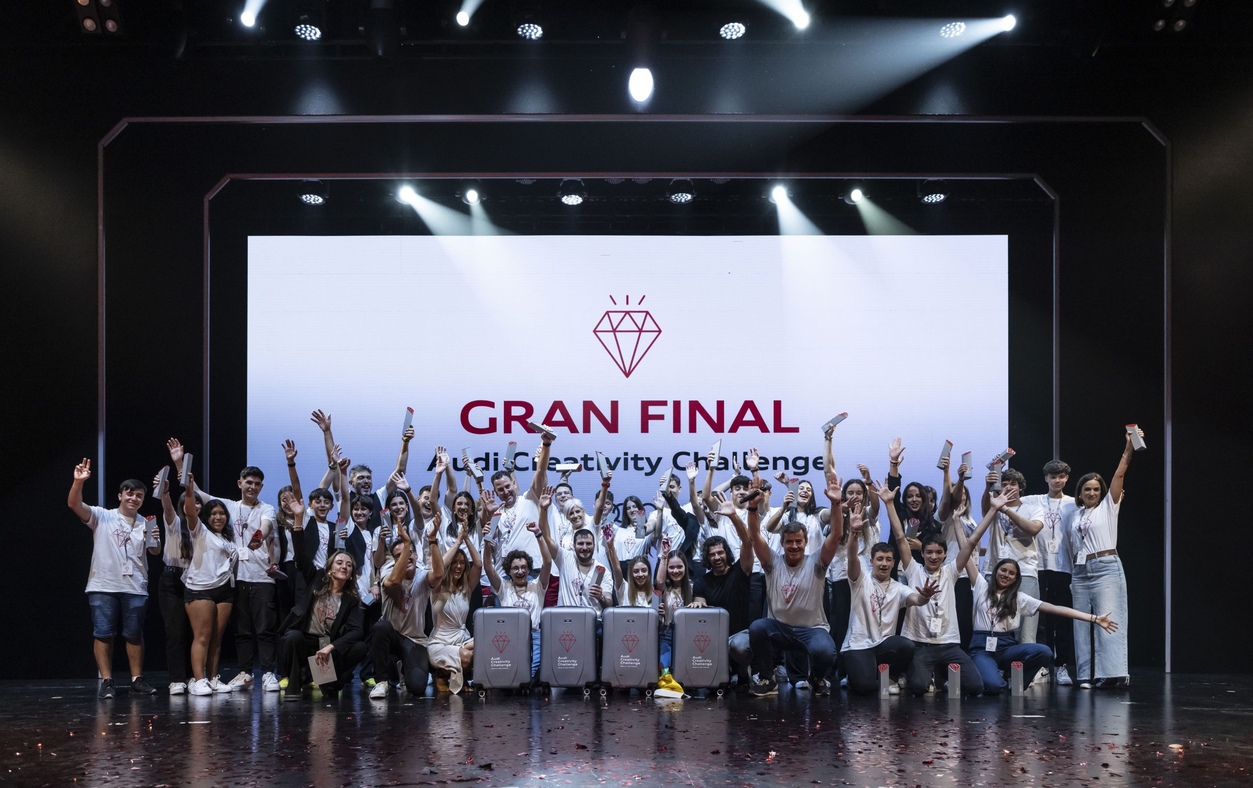 De las aulas a la cuna de la innovación: la 10ª edición del Audicrea Challenge ya tiene finalistas 1 Moncloa Audicrea Challenge Equipos finalistas scaled Moncloa