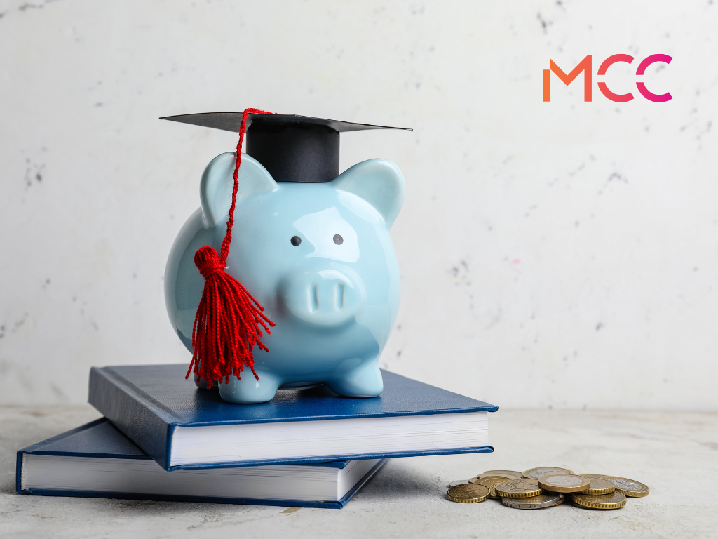 MCC Banking impulsa la digitalizacin en el sector educativo 1 Moncloa