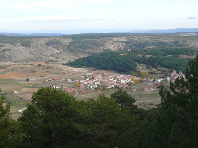 ¿Joven y buscas empezar? Este pueblo de Teruel te regala un terreno para que vivas y trabajes