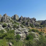 El paraje ‘alienígena’ de Málaga donde las rocas cobran vida y cambian de color al atardecer