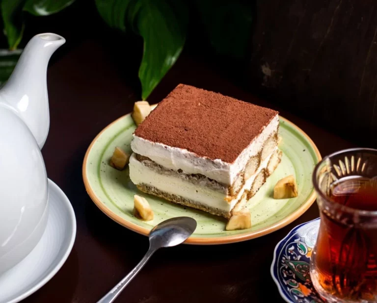 Sorprende a tus invitados con el tiramisú italiano, auténtico y elegante