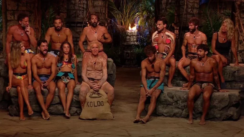 Salta la polémica en 'Supervivientes' por las presuntas ayudas de la organización a Anita 2 Moncloa La repetición del juego y la sospecha de trato de favor