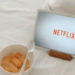 Netflix tiene la comedia romántica del año con un final inesperado