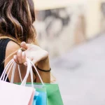 El vestido mini de Bershka que es tendencia: tu look de verano perfecto por menos de treinta euros