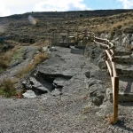 Viaja al «Valle de los Dinosaurios» de La Rioja: huellas gigantescas y un parque temático que te dejará con la boca abierta