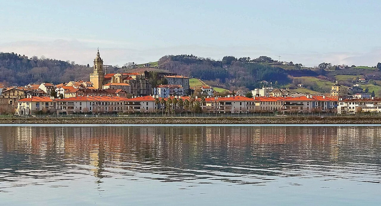 Todo el mundo va a San Sebastián a por pintxos, pero el verdadero paraíso está en este pueblo pesquero a 15 minutos