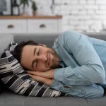 La siesta perfecta existe y tiene una duración exacta: la fórmula de la NASA para recargar tu cerebro sin sentirte aturdido