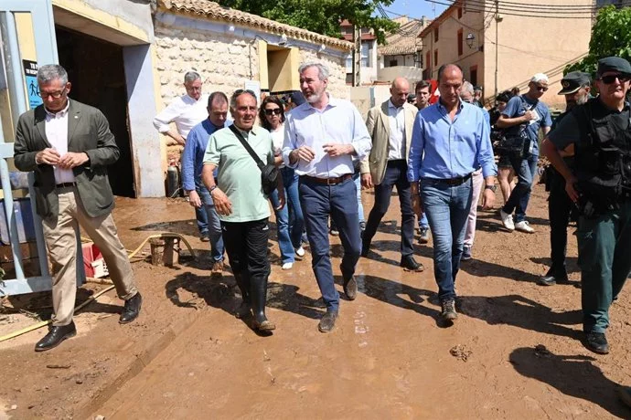 La tormenta que desnudó a Azcón deja heridas en la política aragonesa 1 Moncloa Azcon2 Moncloa