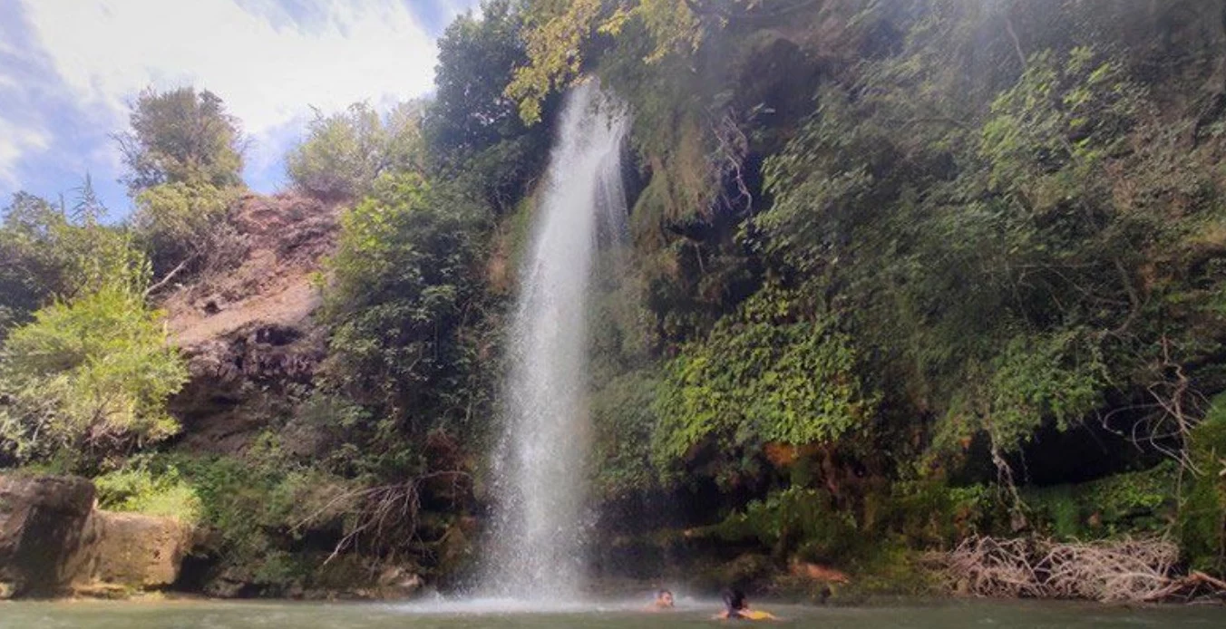 España tiene un México secreto el cenote de aguas turquesas que te espera y es una joya natural