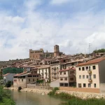 La llaman la ‘Toscana española’ y es la escapada perfecta para amantes del vino y los pueblos de piedra