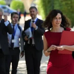 Ayuso cumple al dedillo el argumentario de Serrano para la Conferencia de Presidentes