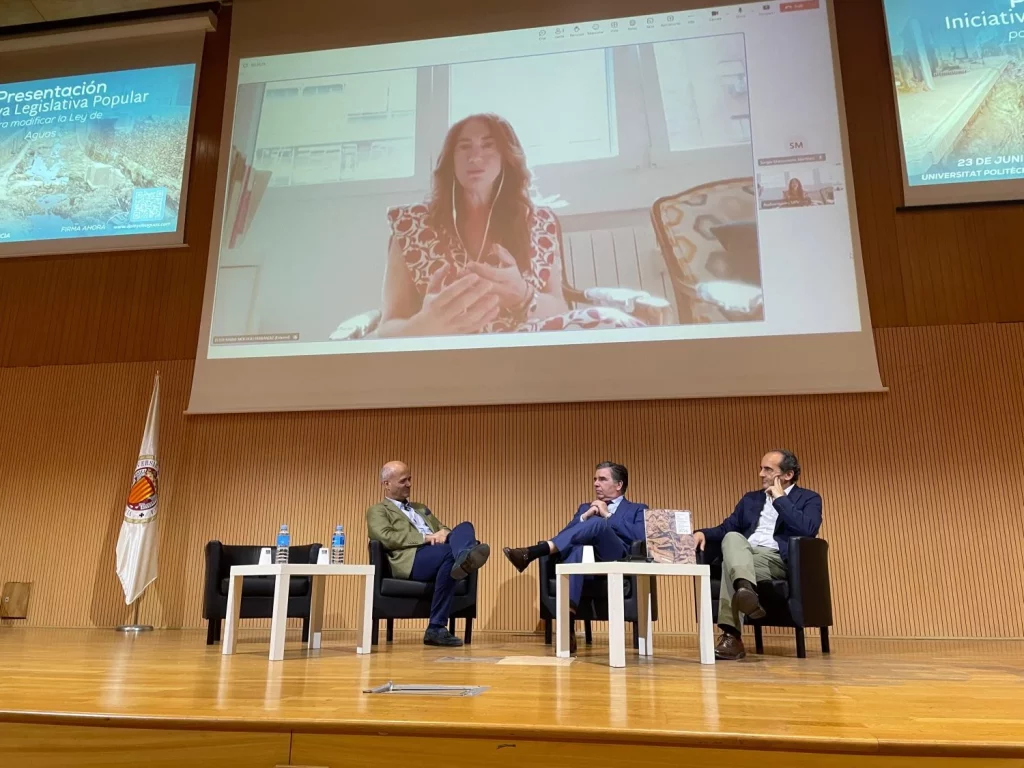 DANA de Valencia: Recogen firmas para cambiar la Ley de Aguas y evitar otra catástrofe 1 Moncloa FOTO 2 Moncloa