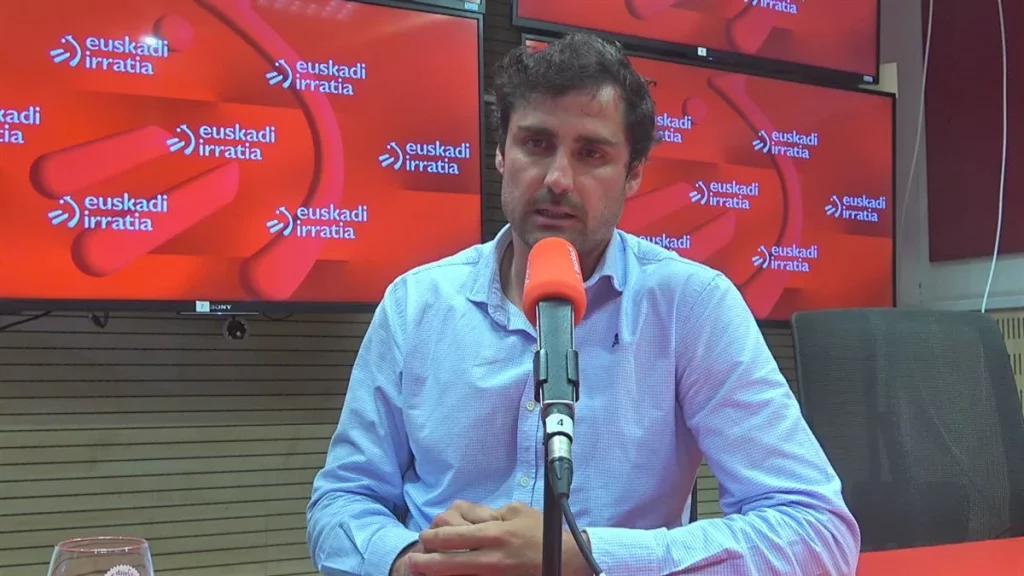 Ayuso baja el tono tras el fuego amigo de Feijóo y el PP vasco 1 Moncloa Gipuzkoa Moncloa