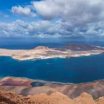 Esta isla canaria prohibió los hoteles hace 30 años y hoy es el mejor refugio para huir del turismo masivo