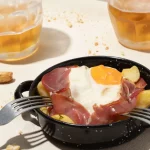 Cómo preparar huevos rotos perfectos: crujientes, cremosos y llenos de sabor