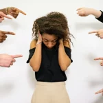 ¿Ansiedad social? Este sencillo ejercicio mental puede ayudarte a recuperar el control