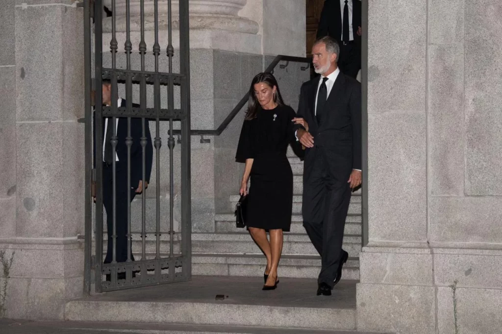 La aparición inesperada de Felipe VI y Letizia que dejó huella