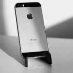 Se acabó lo de tocar el iPhone: el truco que lo maneja solo, ¡y sin comprar nada!