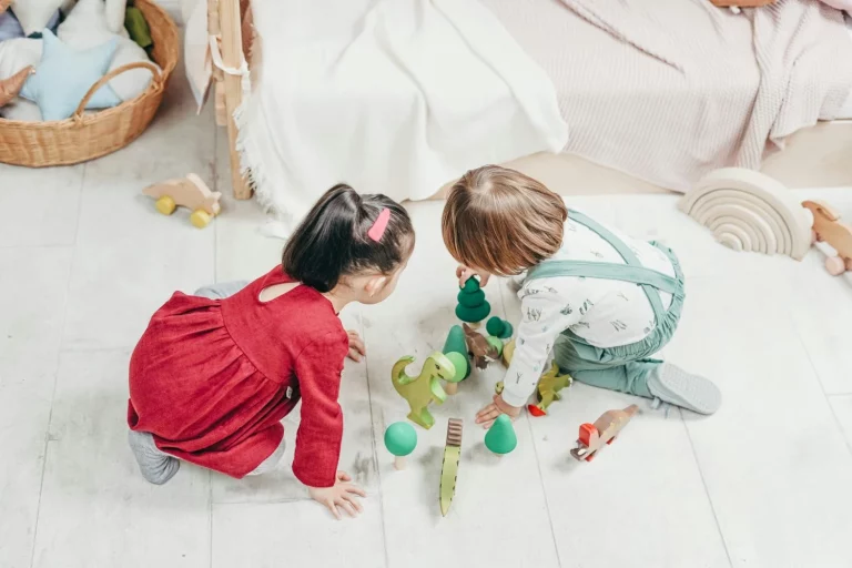 OpenAI y Mattel crean el juguete con IA que revolucionará 2025