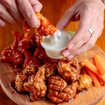 El truco definitivo para que las alitas de pollo te queden en la freidora de aire tan crujientes como las del KFC